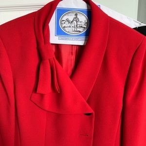 Kasper Power Suit | Black & Red | Size 4
